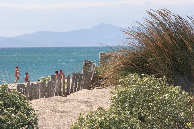 Les Bulles De Mer - Hotel & Spa Sur La Plage Saint-Cyprien  Exterior foto